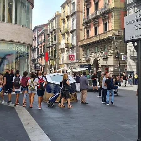 לינה וארוחת בוקר Blu Gardenia